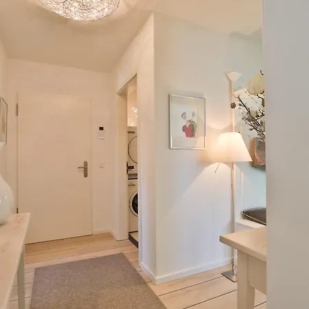 Ocean Breeze No 6 טימנדורפר שטרנד