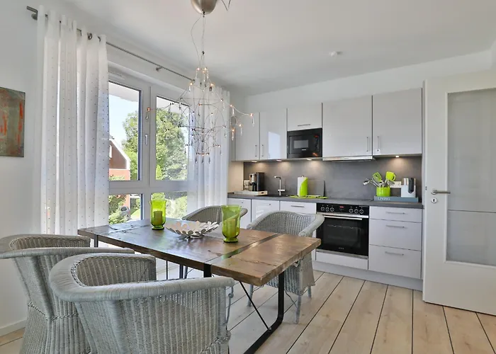 Ocean Breeze No 6 Timmendorfer Strand